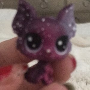 Meet your Posher, Mercedes